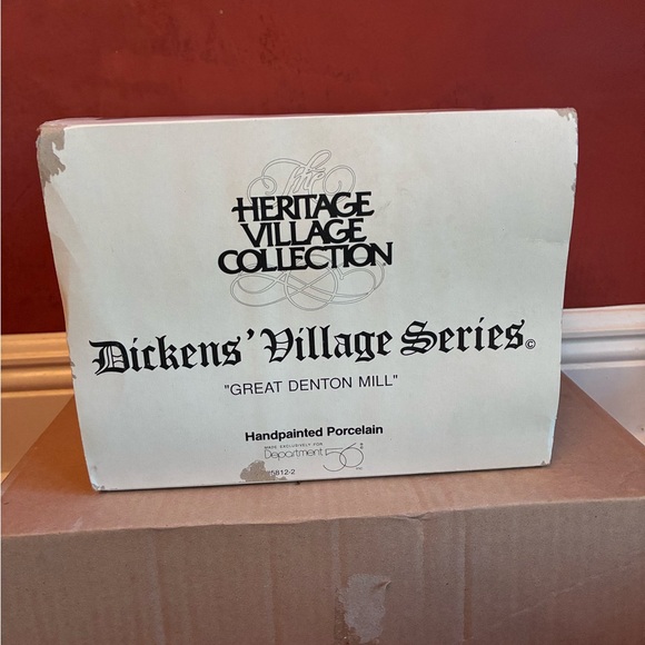Dept 56 Dickens Village Series “Great Denton Mill” with Box & Light,Retired 1993 - Picture 3 of 11